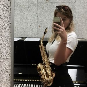 Meet your Posher, Anna